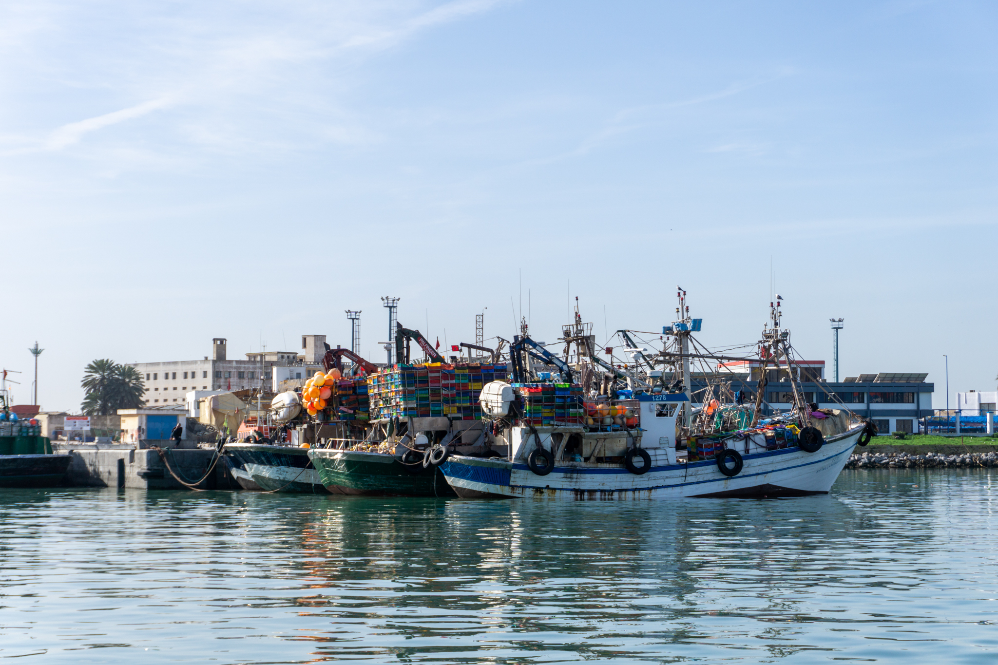 Fischerboote im Hafen von Mohammedia